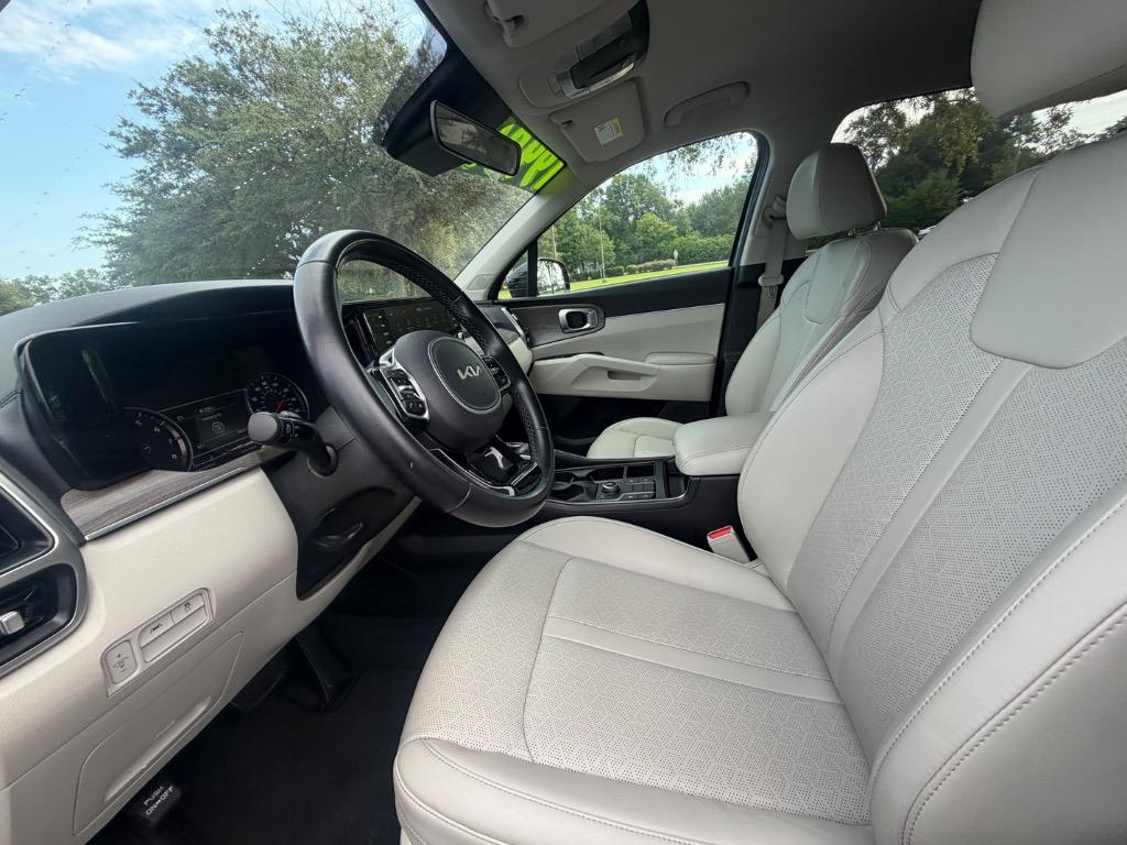 2022 Kia Sorento - $19,900