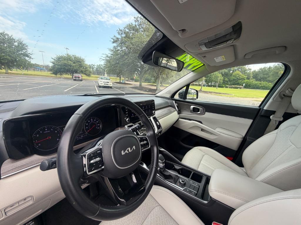 2022 Kia Sorento - $19,900