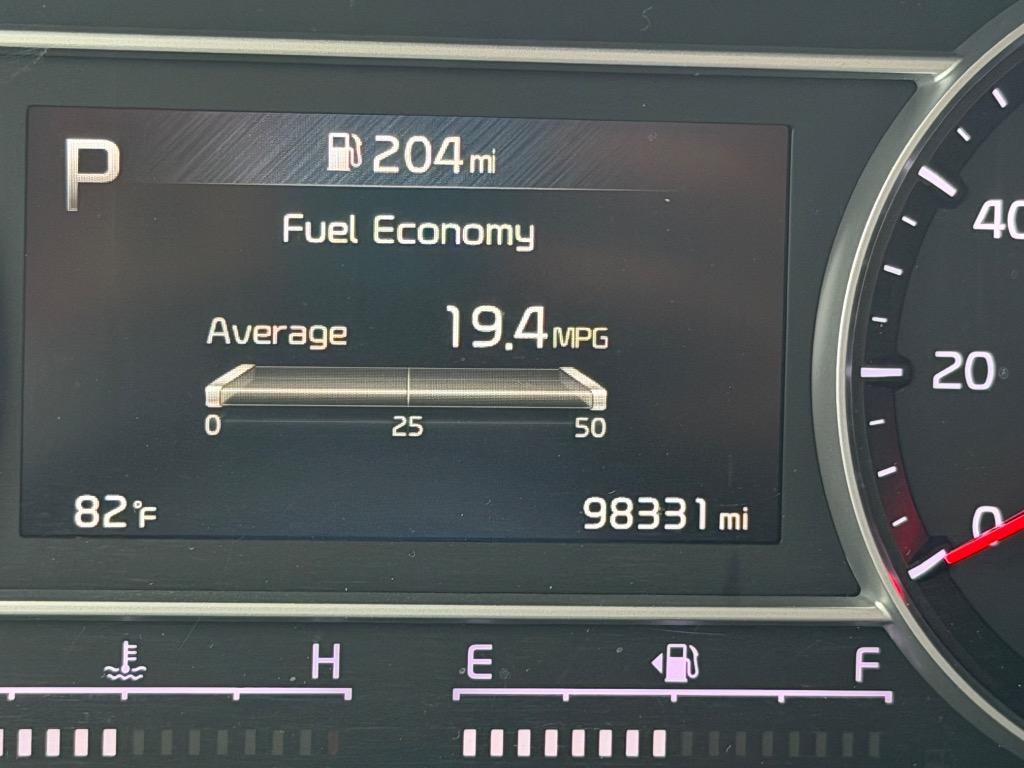 2022 Kia Sorento - $19,900