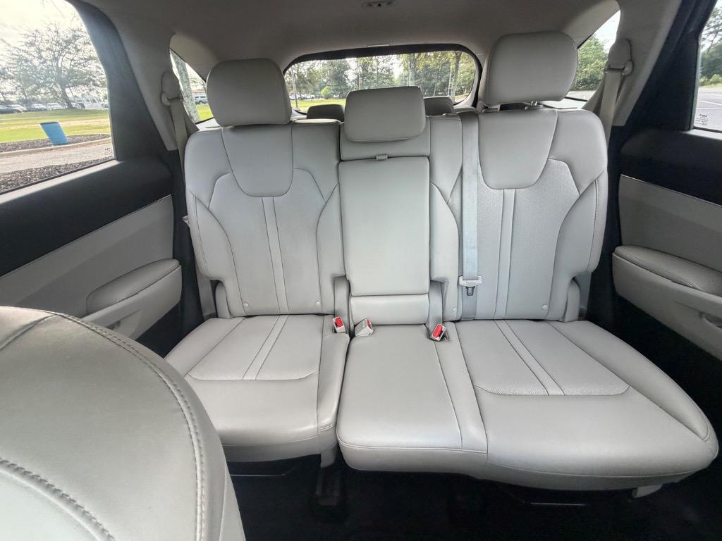 2022 Kia Sorento - $19,900