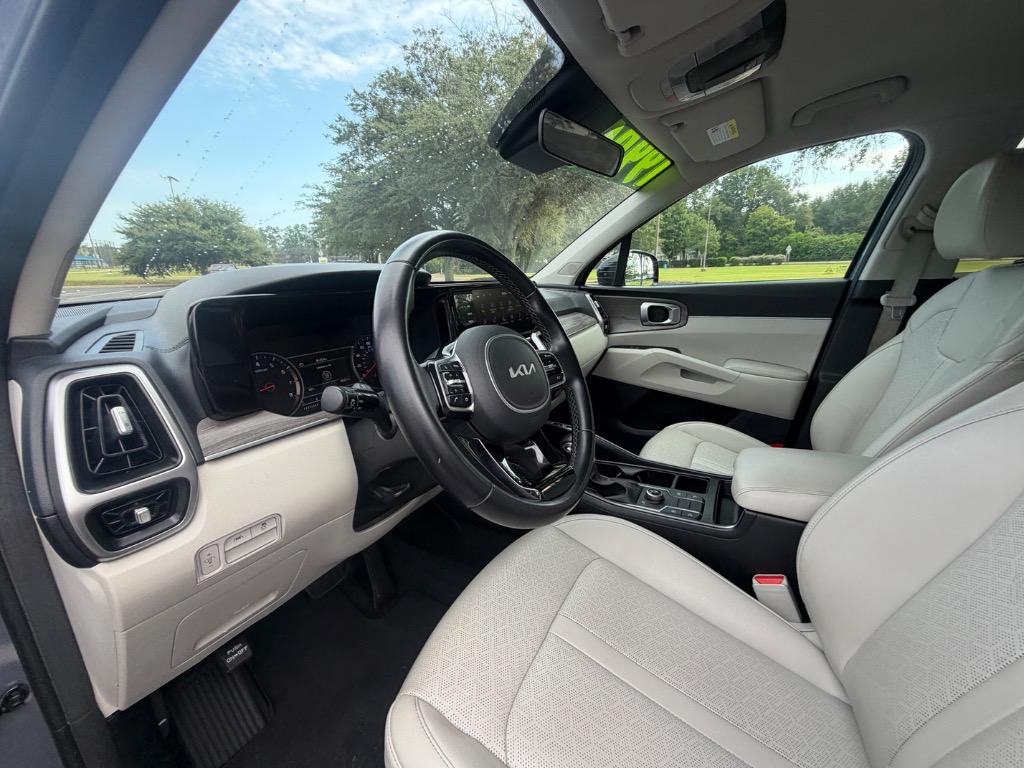 2022 Kia Sorento - $19,900