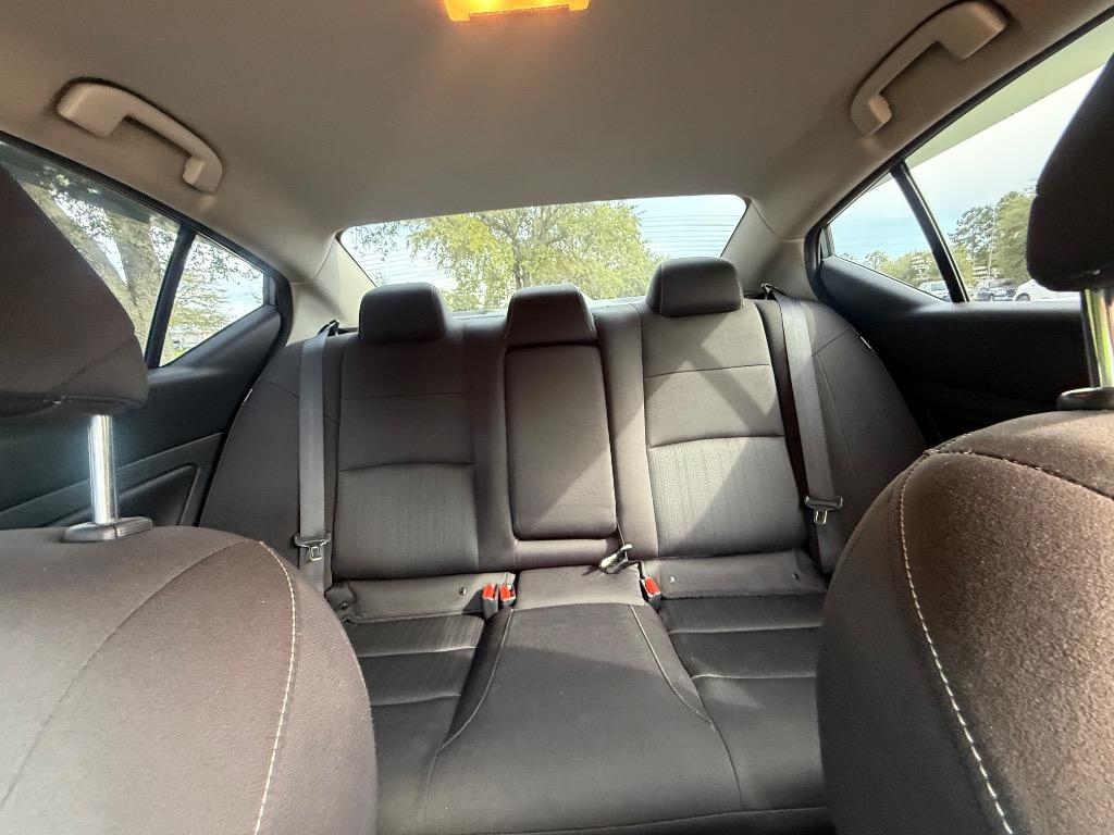 2022 Nissan Altima - $17,900