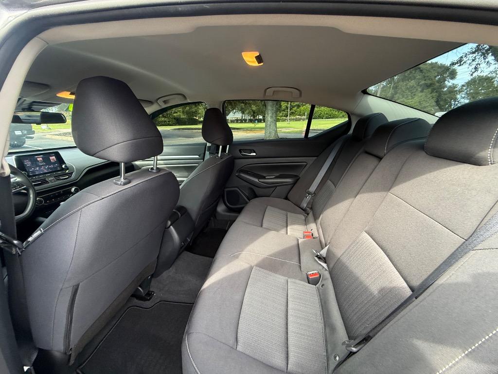 2022 Nissan Altima - $17,900