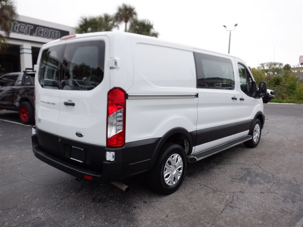 2021 Ford T250 Vans LOW Roof photo