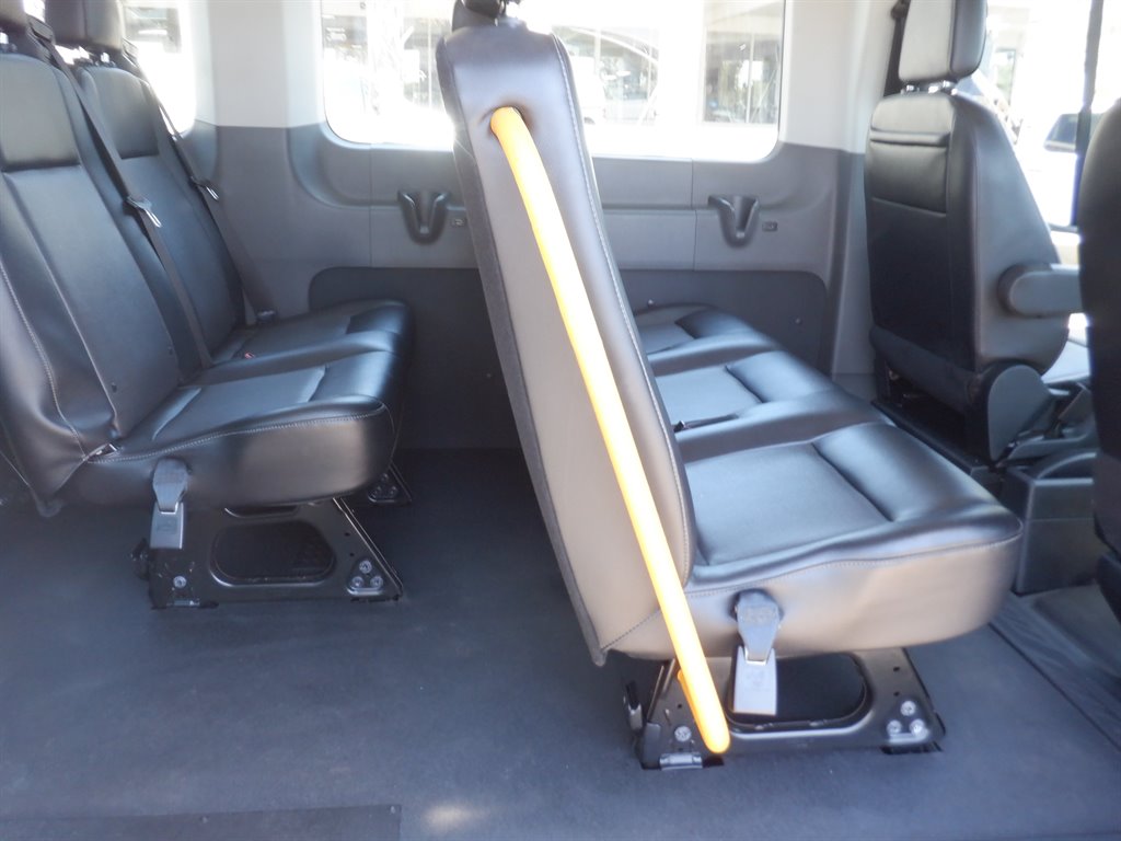 2020 Ford T350 Vans 11 Passenger  photo