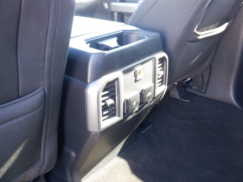 2019 Ford F150 XLT Sport With Navi photo