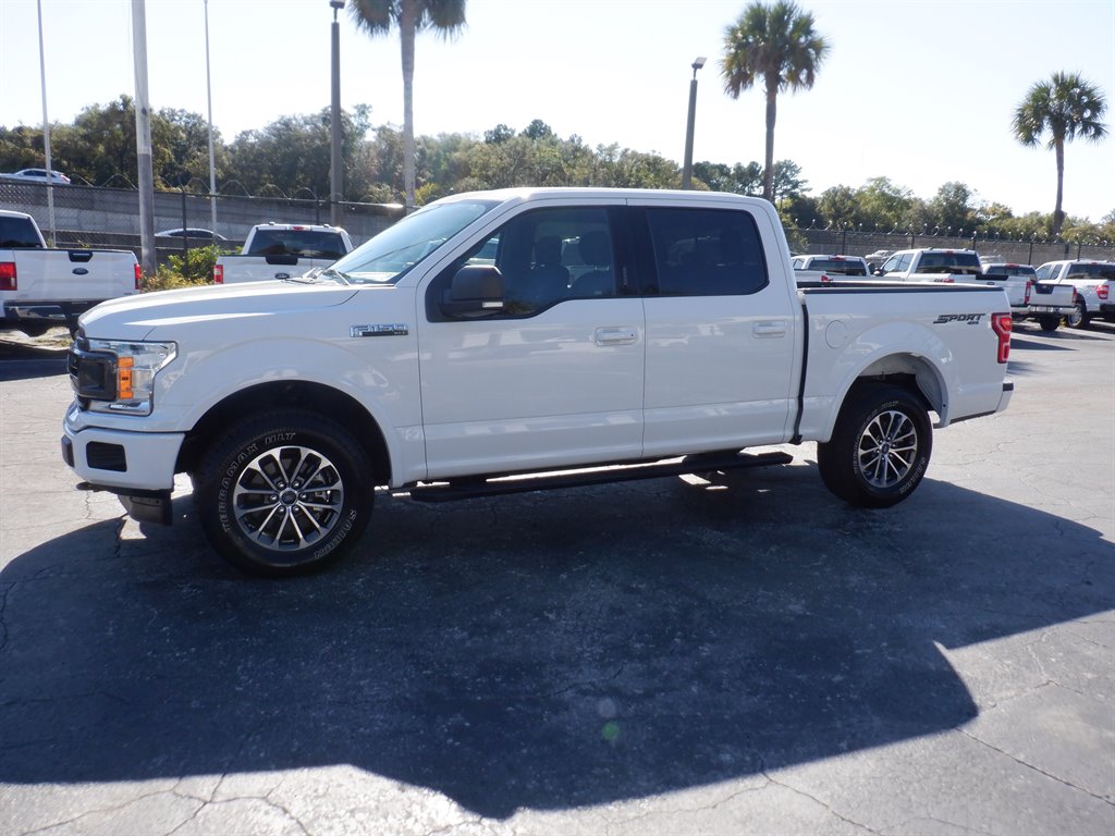 2019 Ford F150 XLT Sport With Navi photo