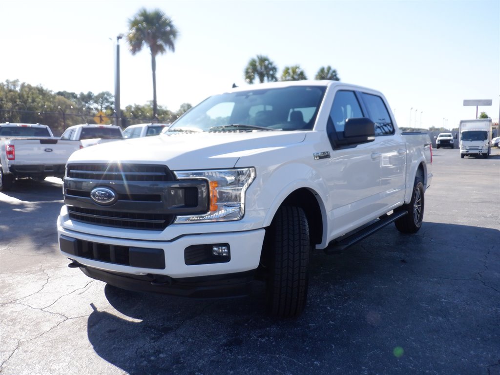 2019 Ford F150 XLT Sport With Navi photo
