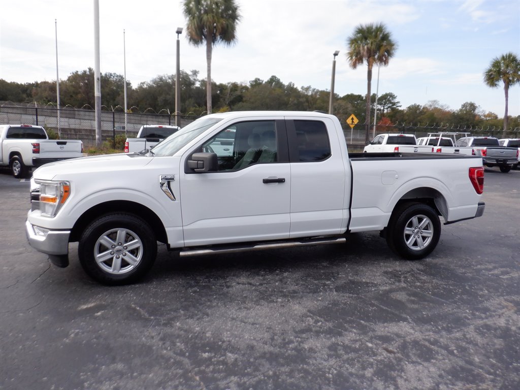 2021 Ford F150 XLT photo