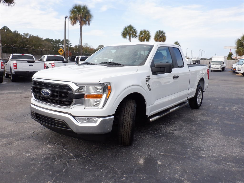 2021 Ford F150 XLT photo