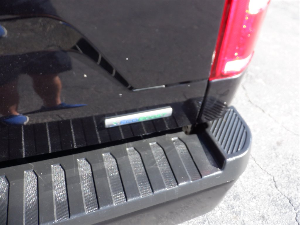 2020 Ford F150 Ecoboost Long BED photo