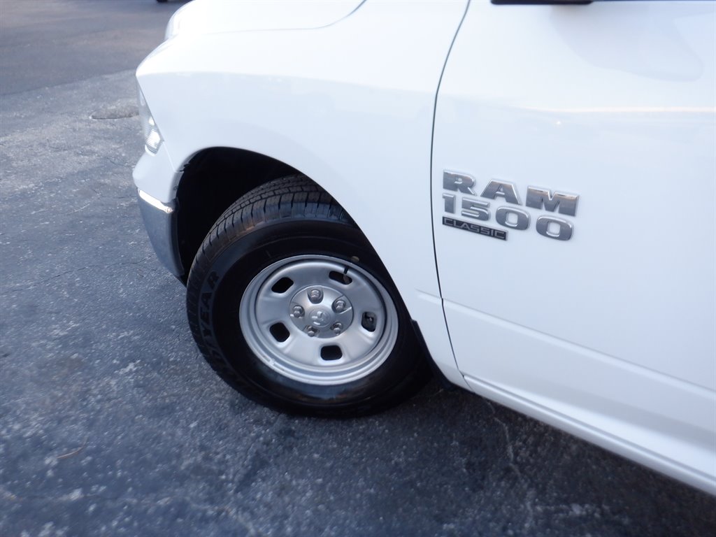 2023 RAM 1500 DS Tradesman photo