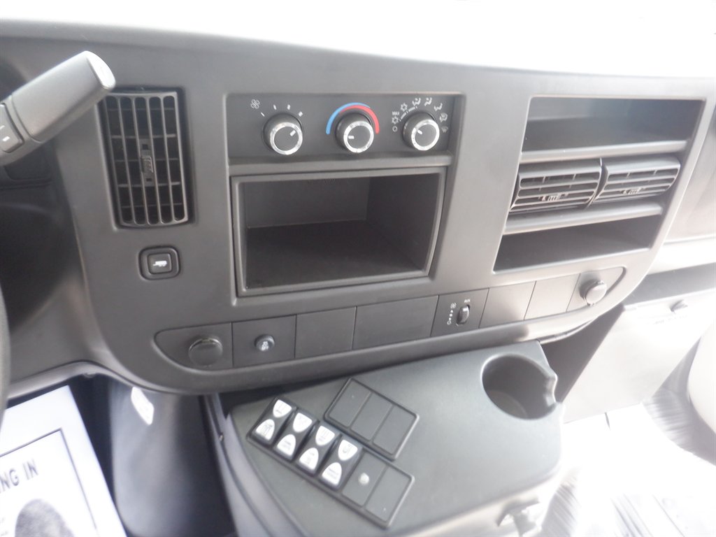 2014 Chevrolet Express 3500 3500 photo