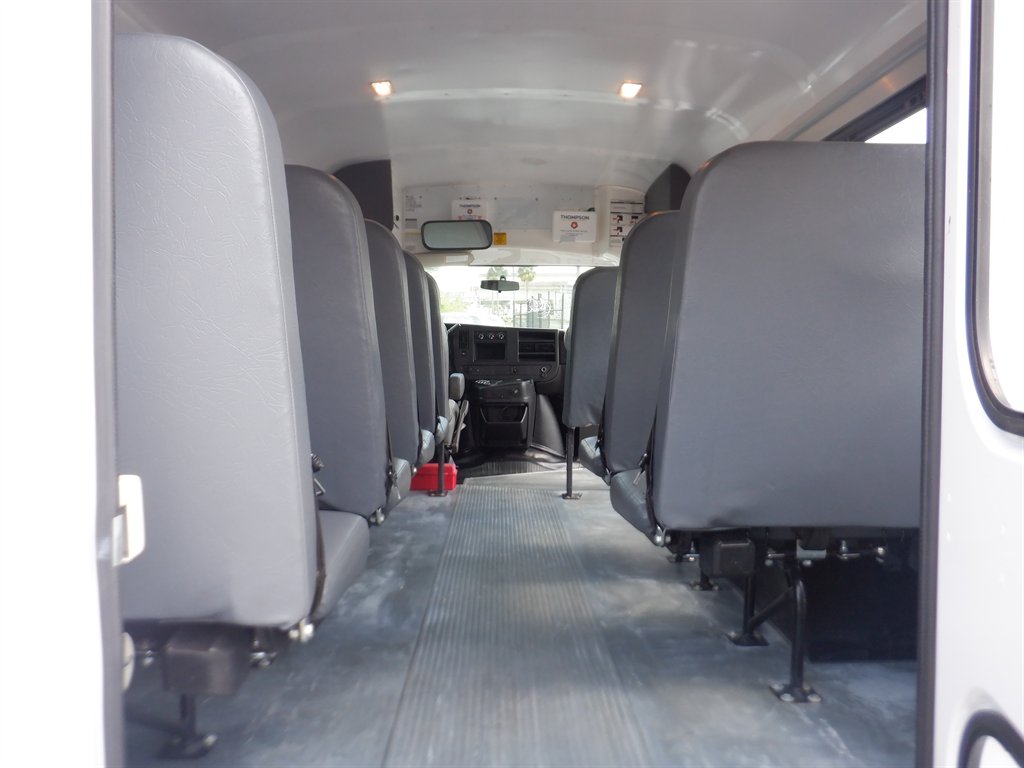 2014 Chevrolet Express 3500 3500 photo