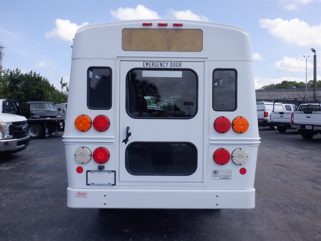 2014 Chevrolet Express 3500 3500 photo