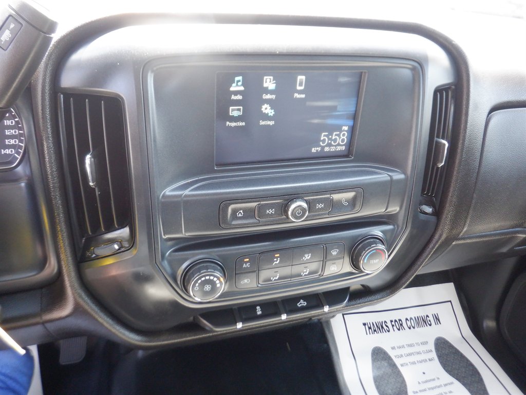 2019 GMC Sierra 1500 LTD V-8 With TOW PKG photo
