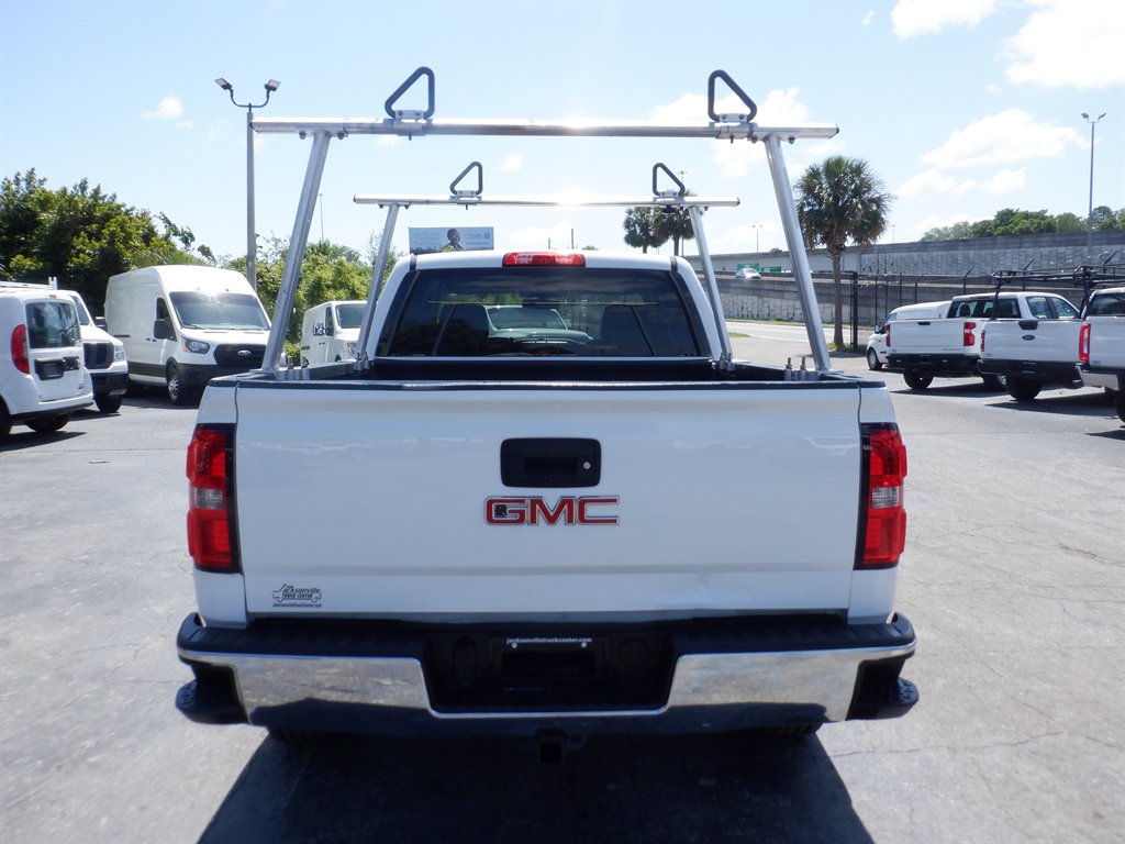 2019 GMC Sierra 1500 LTD V-8 With TOW PKG photo