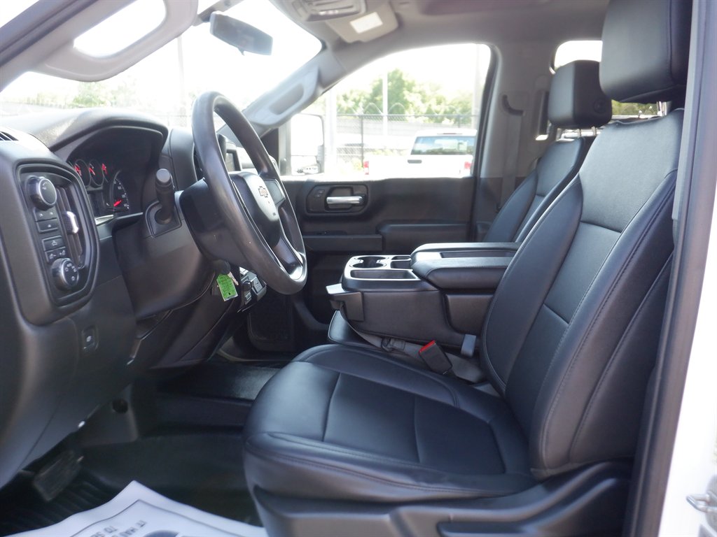 2021 Chevrolet Silverado 2500 Utility photo