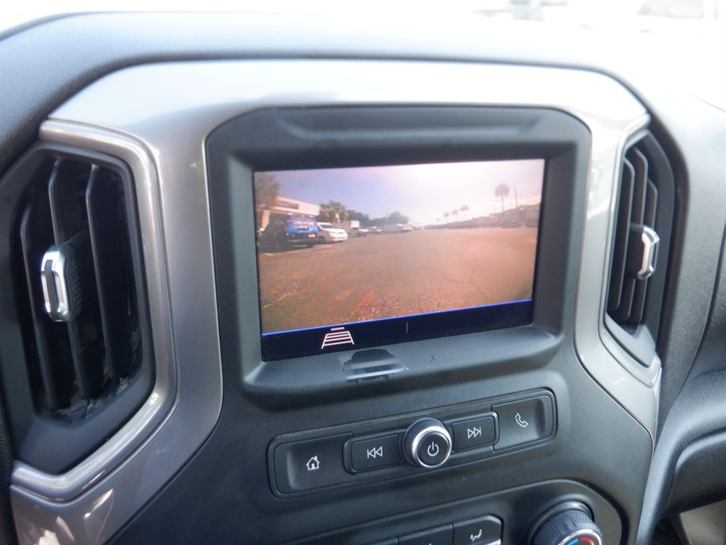 2021 Chevrolet Silverado 2500 Utility photo