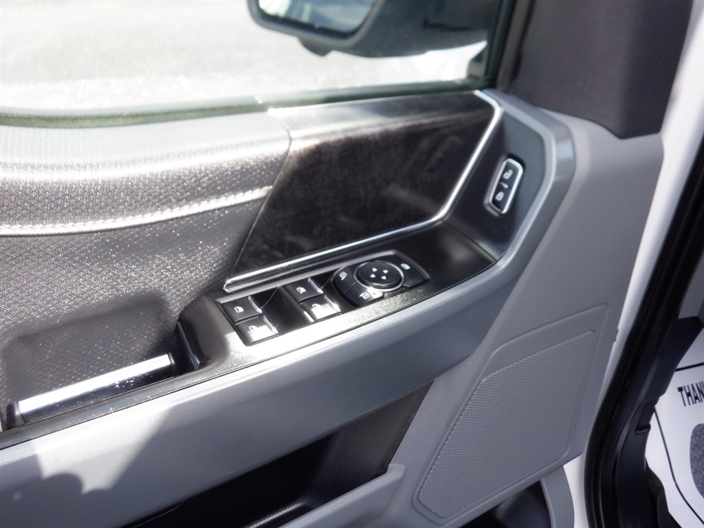 2023 Ford F150 XLT Chrome Package photo