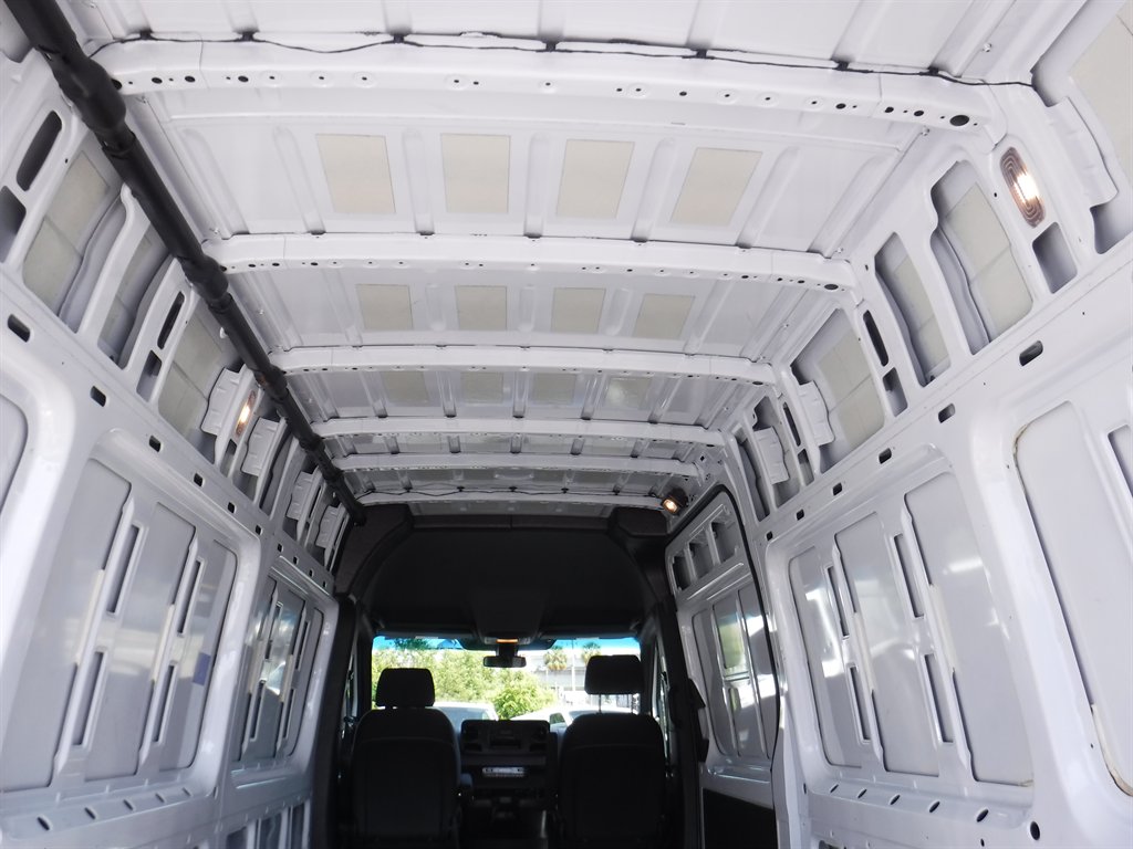 2023 Mercedes-Benz Sprinter 2500 High Roof photo