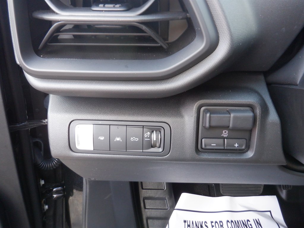 2024 Chevrolet Silverado EV 3WT photo