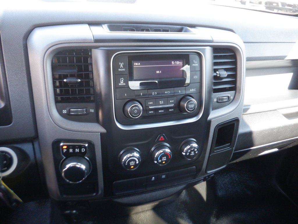2019 RAM 1500 DS Tradesman photo