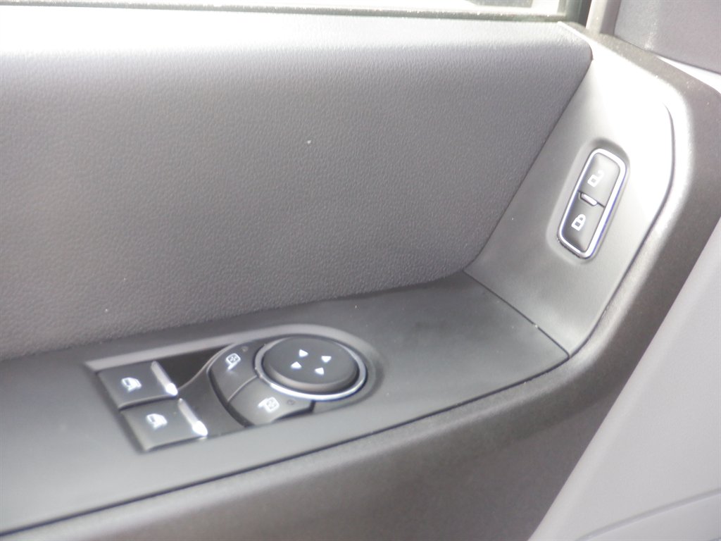 2024 Ford F250sd Long BED With Rack photo
