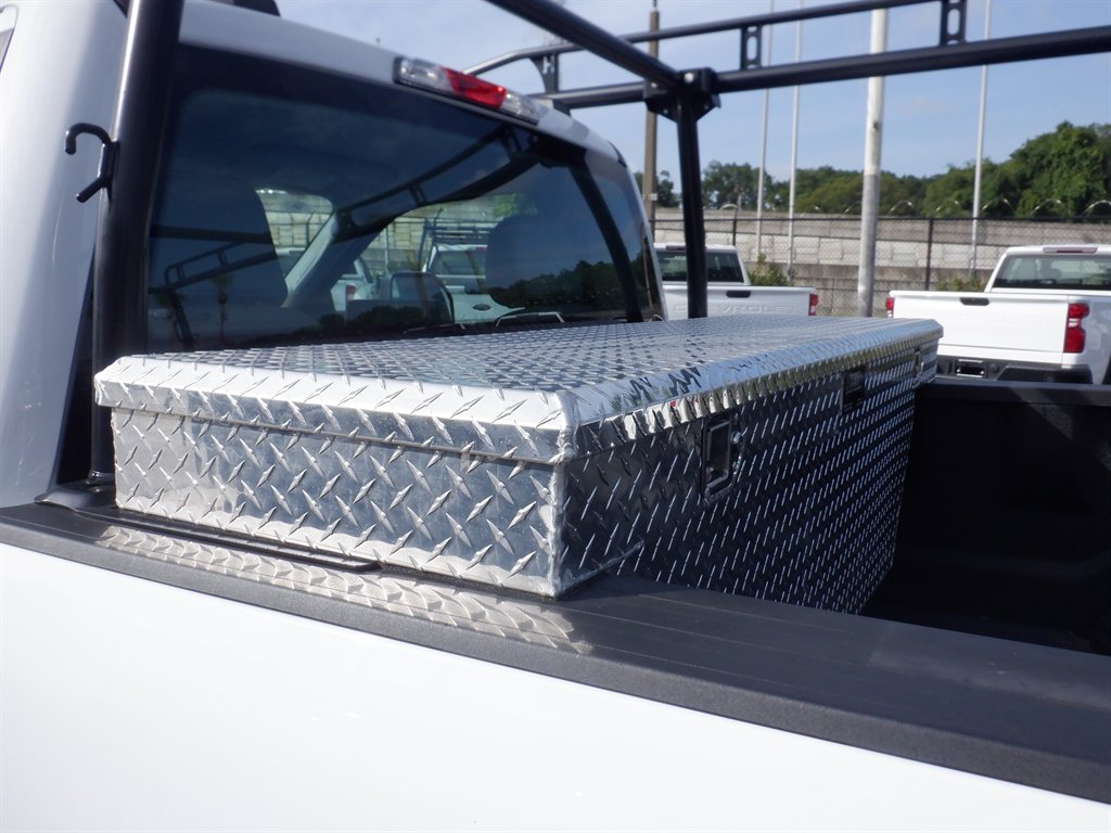 2024 Ford F250sd Long BED With Rack photo