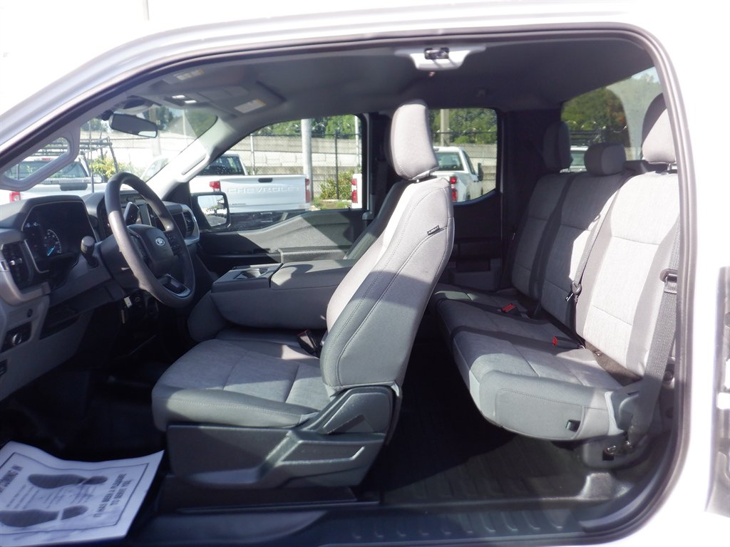 2022 Ford F150 XL 4x4 With TOW PKG photo