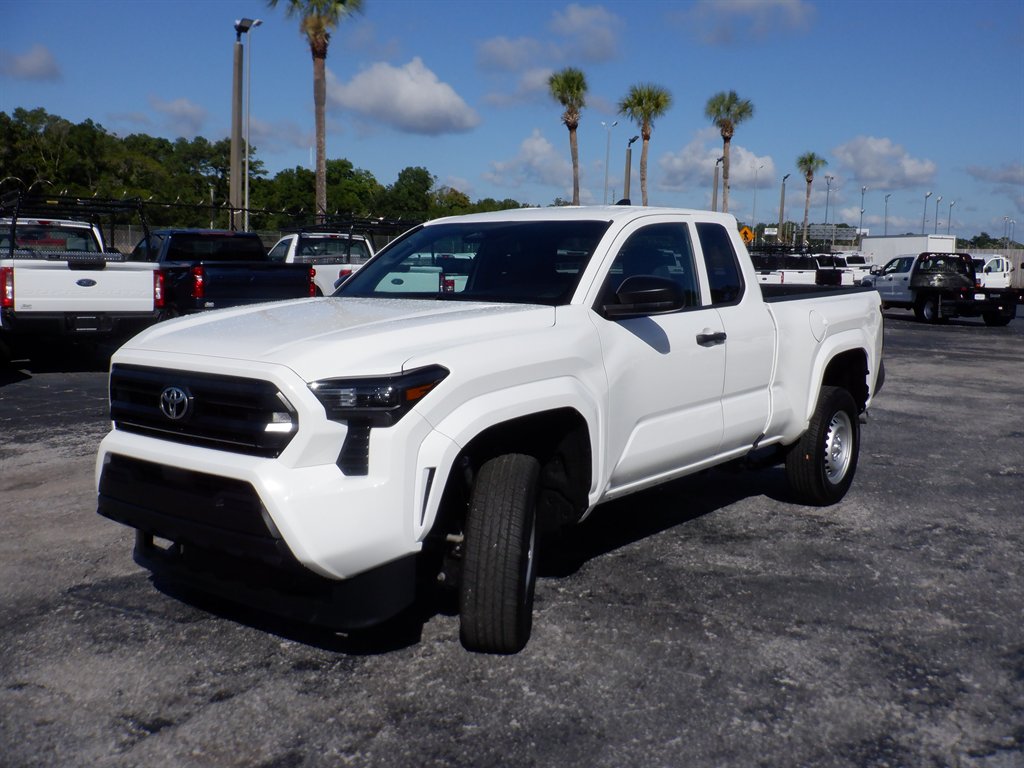 2024 Toyota Tacoma SR photo 16