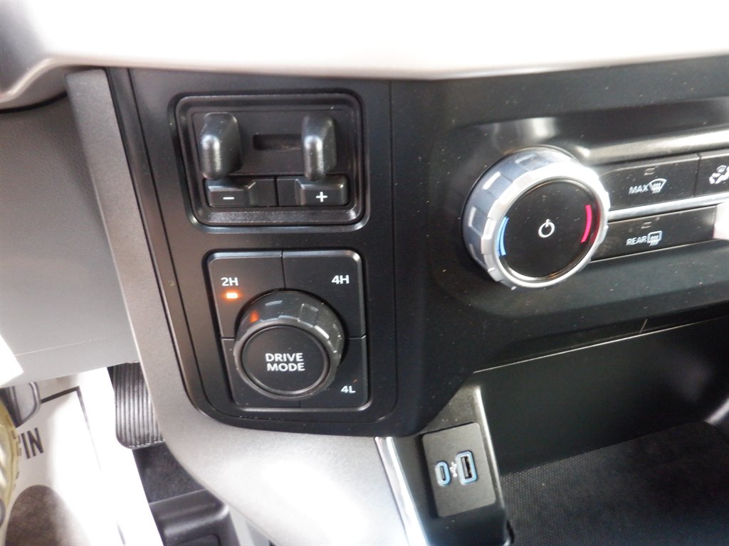 2023 Ford F-150 - $38,995