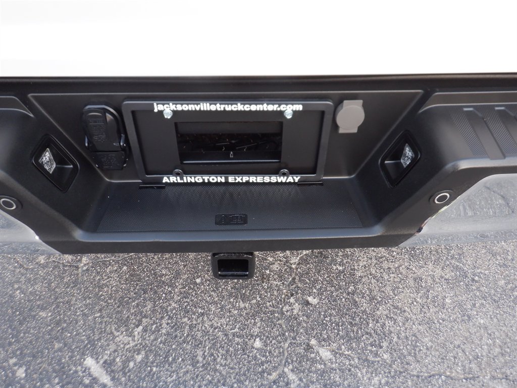 2023 Ford F-150 - $38,995