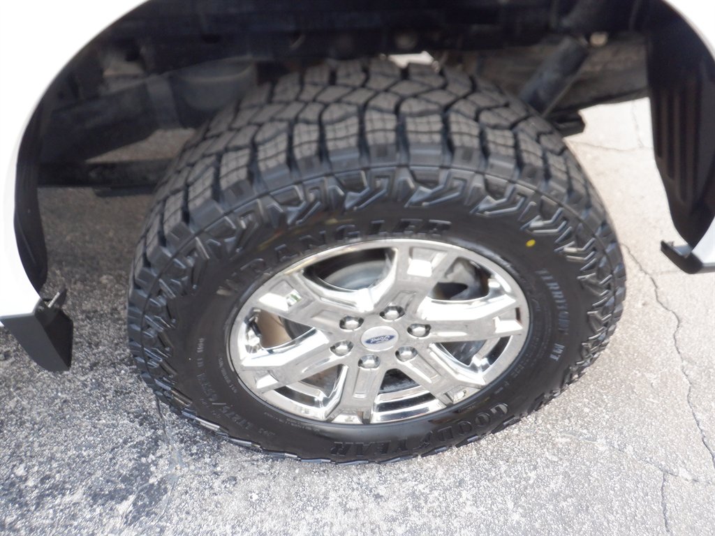 2023 Ford F-150 - $38,995