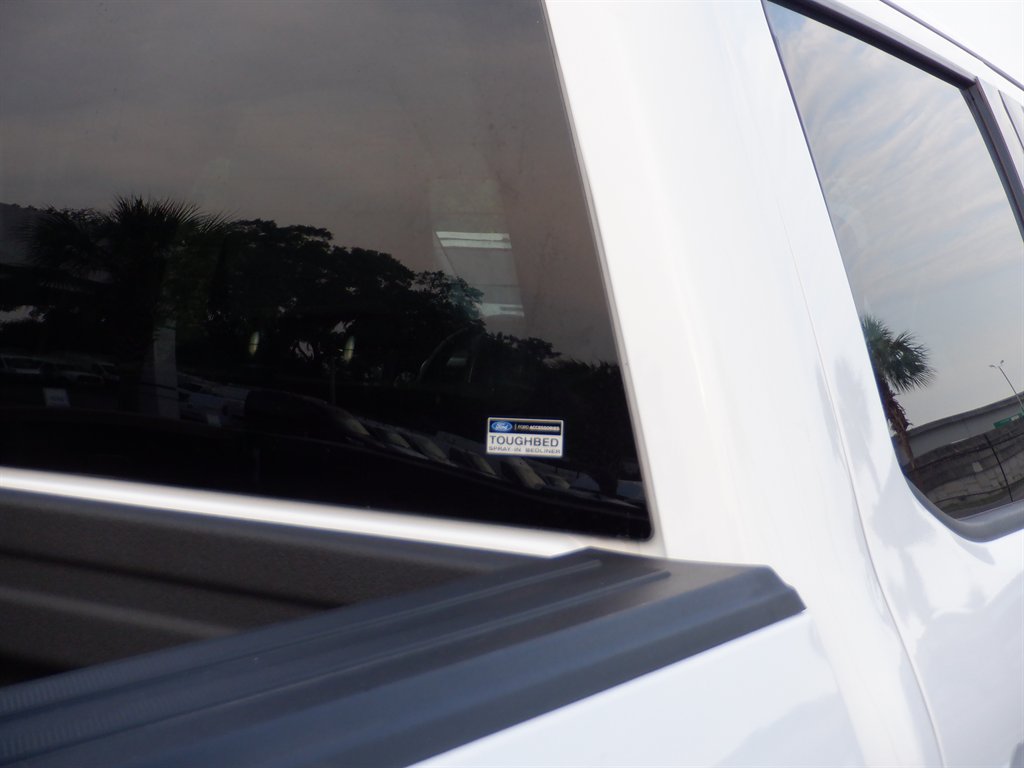 2023 Ford F-150 - $38,995