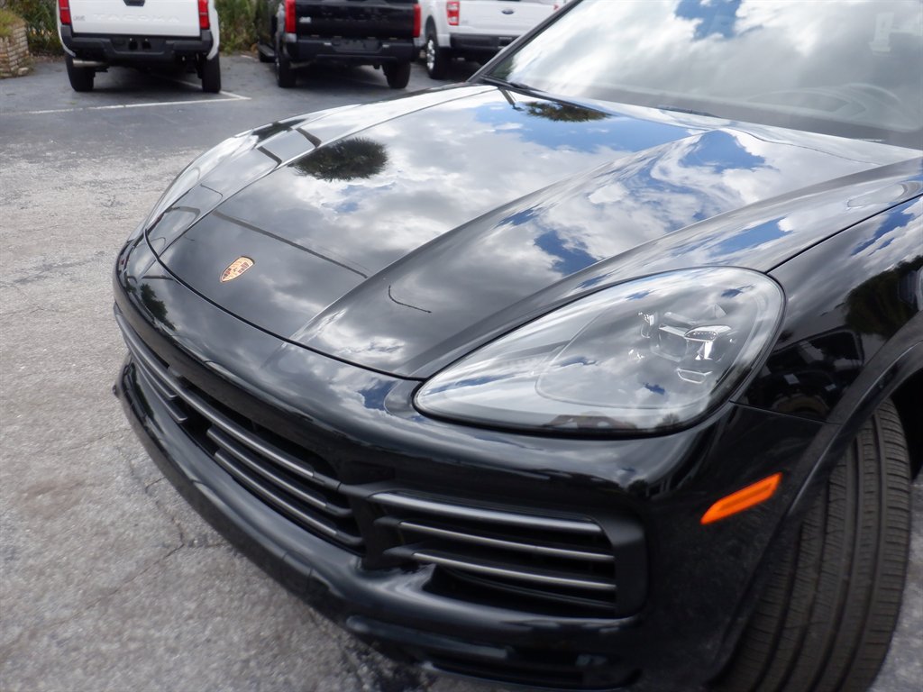2023 Porsche Cayenne - $55,995