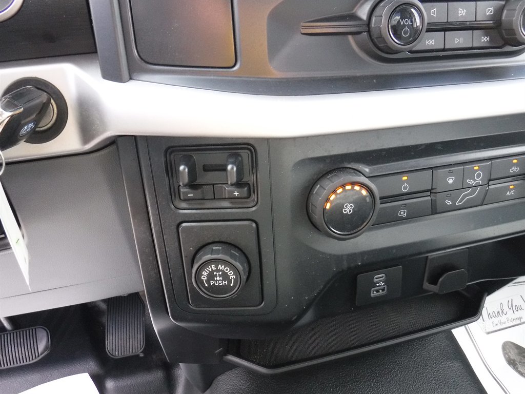 2022 Ford F-150 - $24,995