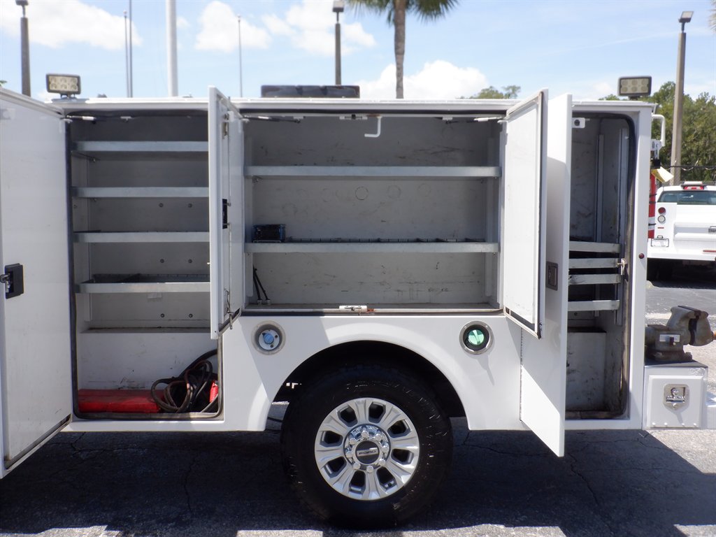 2020 Ford F-350 - $28,995