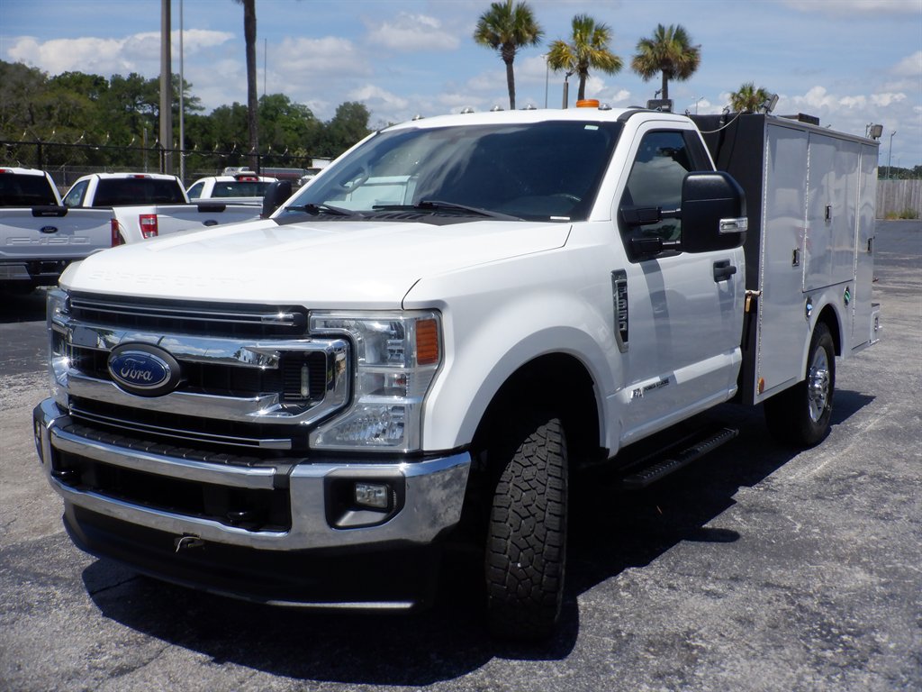 2020 Ford F-350 - $28,995