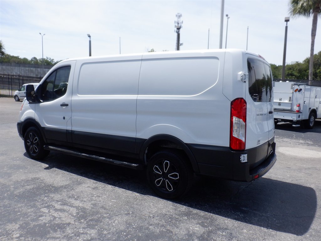 2017 Ford T250 Vans - $8,799