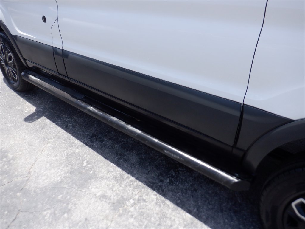 2017 Ford T250 Vans - $8,799