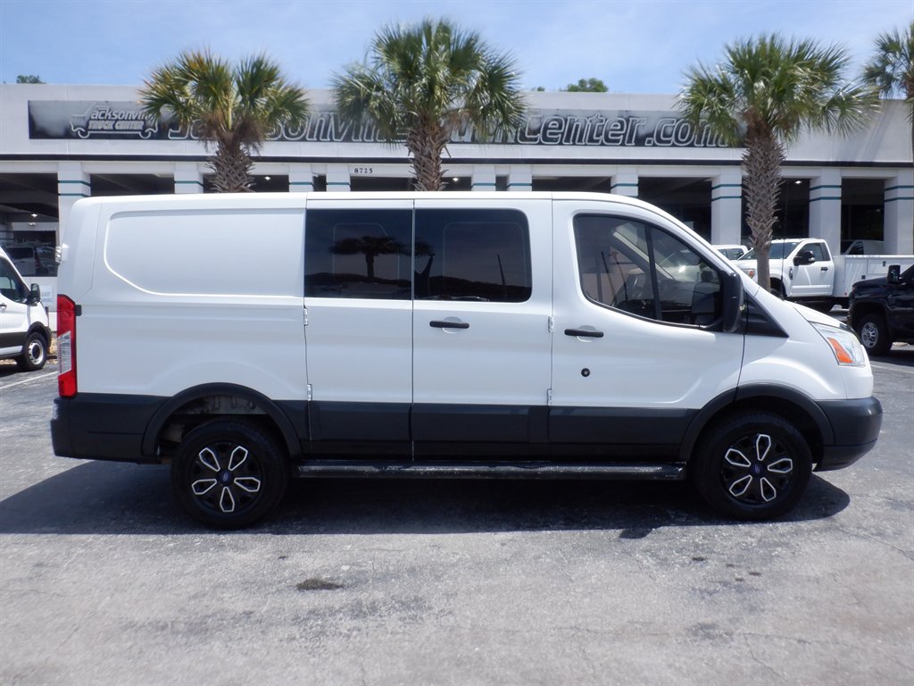 2017 Ford T250 Vans - $8,799