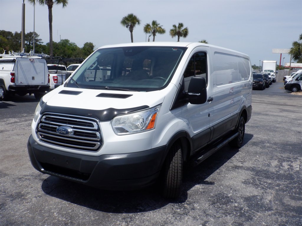 2017 Ford T250 Vans - $8,799