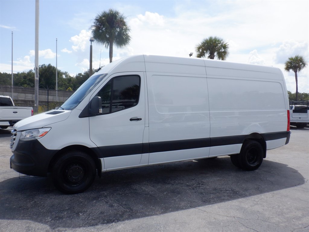 2020 Freightliner Sprinter - $34,995