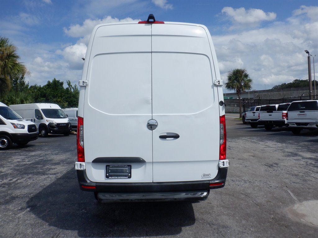 2020 Freightliner Sprinter - $34,995