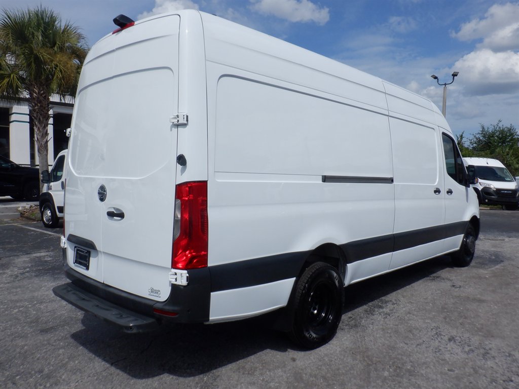 2020 Freightliner Sprinter - $34,995