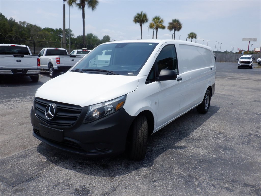 2023 Mercedes-Benz Metris - $29,995