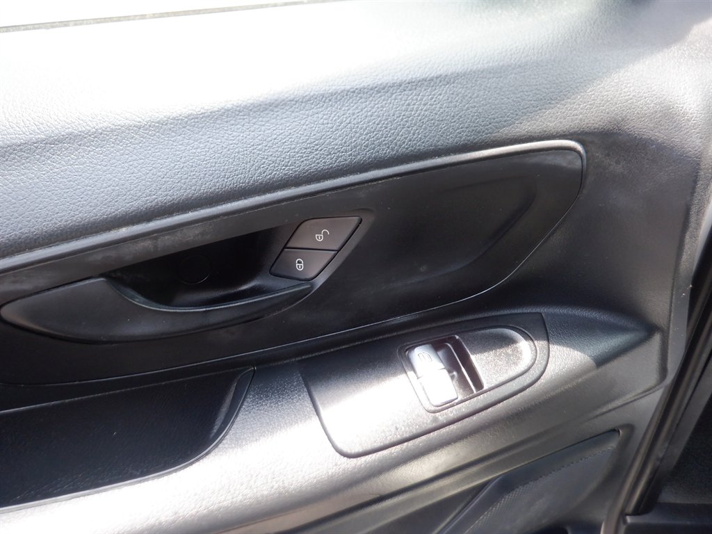2023 Mercedes-Benz Metris - $29,995