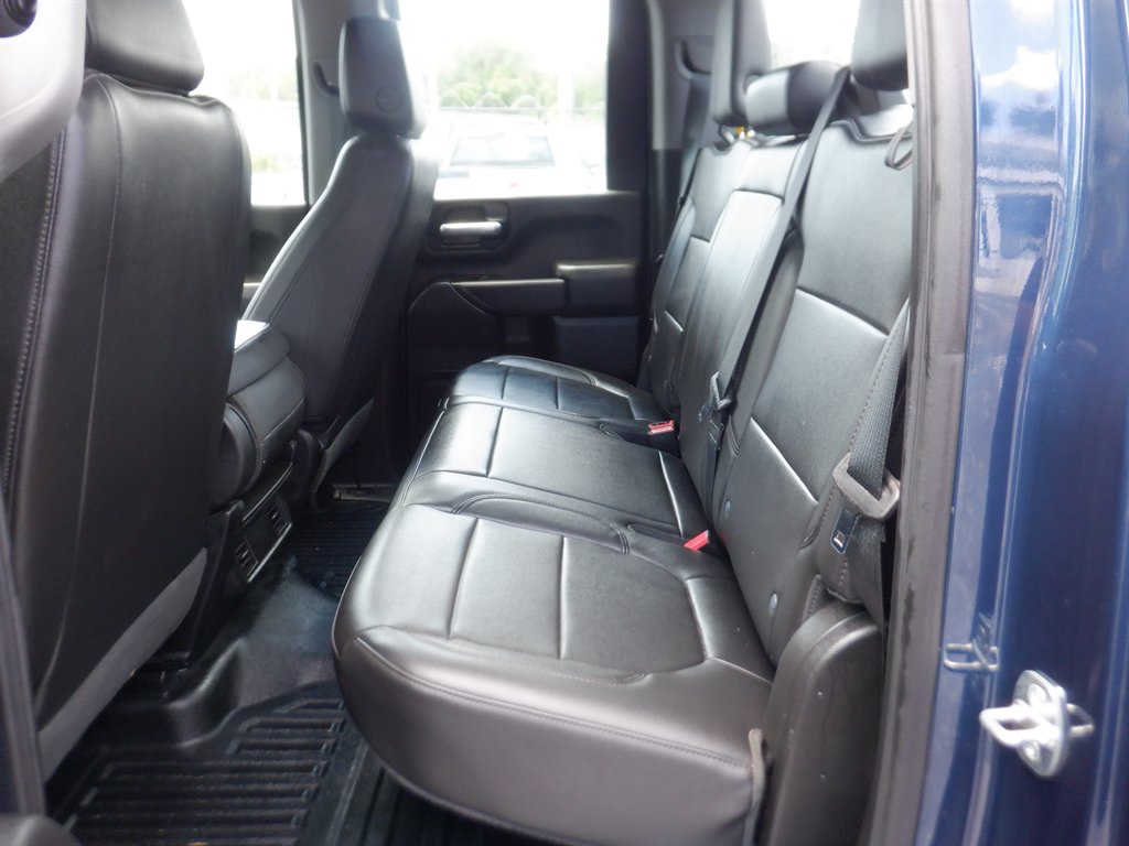 2020 Chevrolet Silverado - $33,599