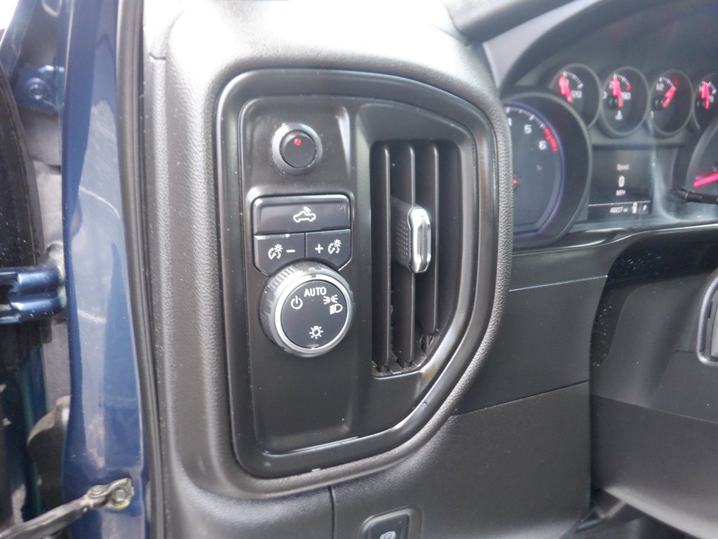 2020 Chevrolet Silverado - $33,599
